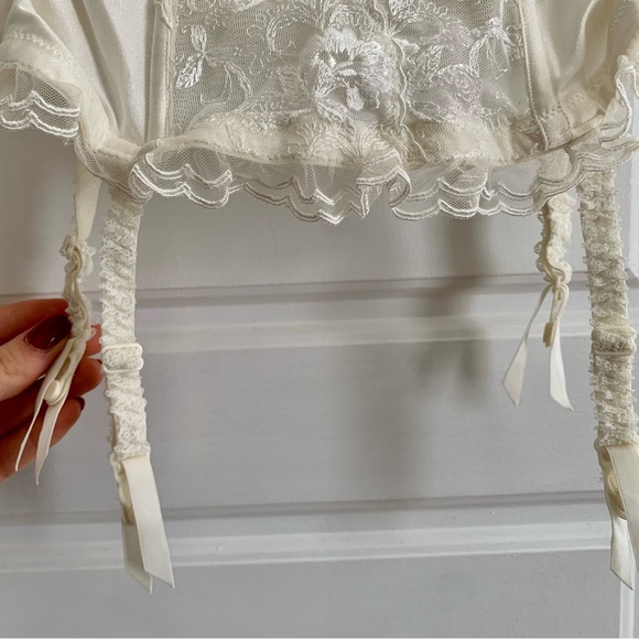 Vintage Bustier / Corset - Picture 4 of 5